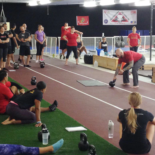 Semper Fit HKC Steve Holiner unterrichtet
