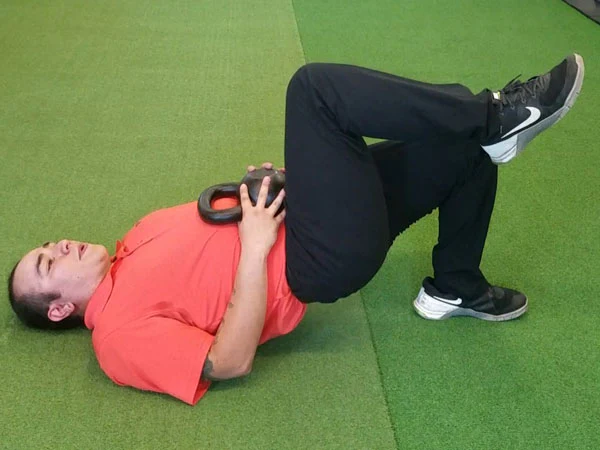 Gewichtete einbeinige Glute Bridge