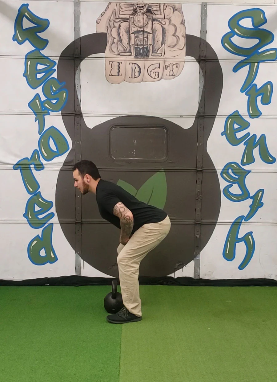 Verwenden Sie Diese 3 Hinweise, um den Deadlift zu lehren